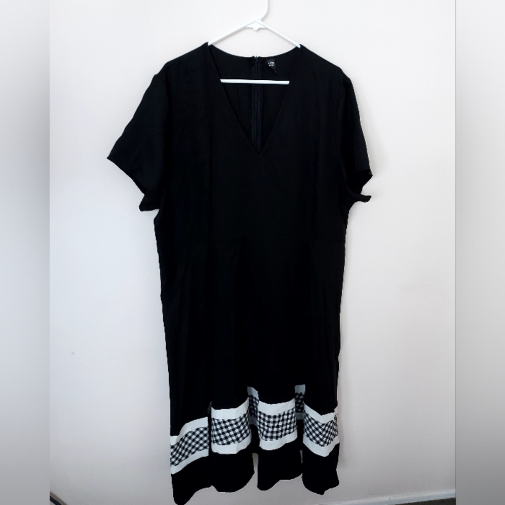 SHEIN Curve Black & Gingham Short sleeve Maxi dress 4X Lagenlook Cottagecore